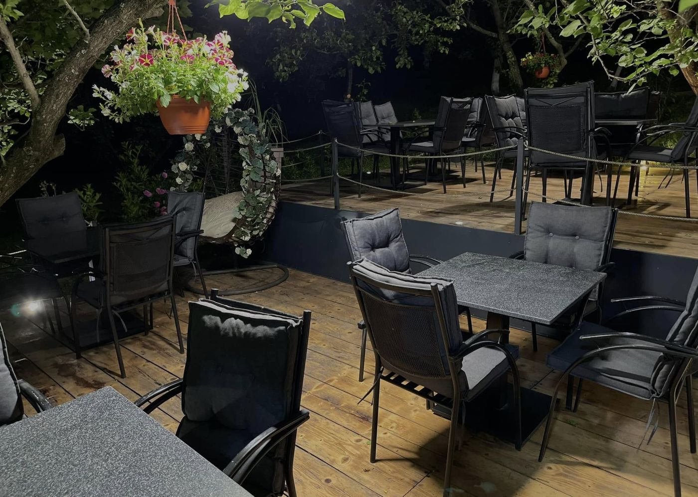 Amicus hotel, Mostar