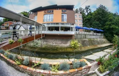 HOTEL FONTANA Zenica