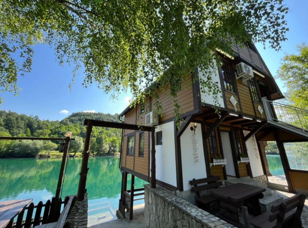 Neron Turistički centar Bihać